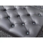 Banc ottoman touffeté en similicuir – Champagne, Clous décoratifs, Cadre en bois dur, 48 po